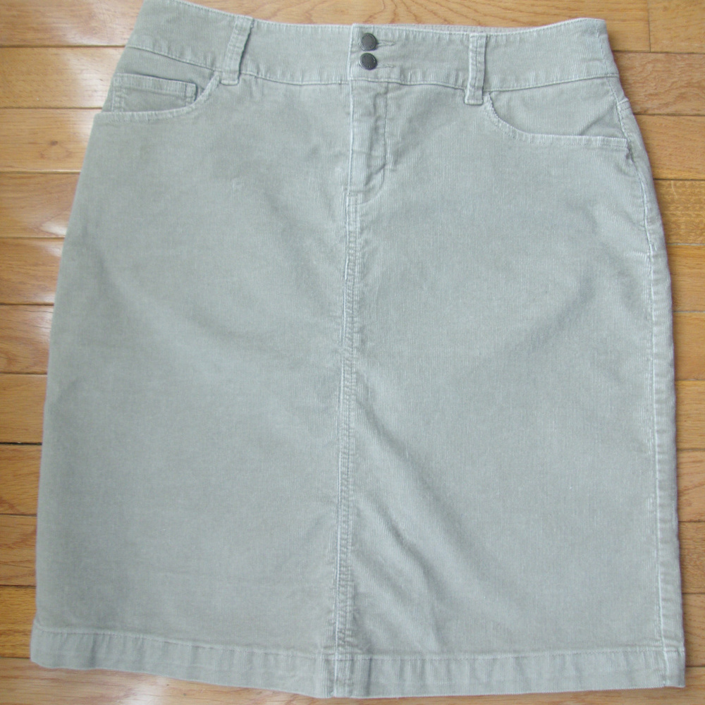 Sonoma Life & Style Beige Corduroy Skirt SZ 6